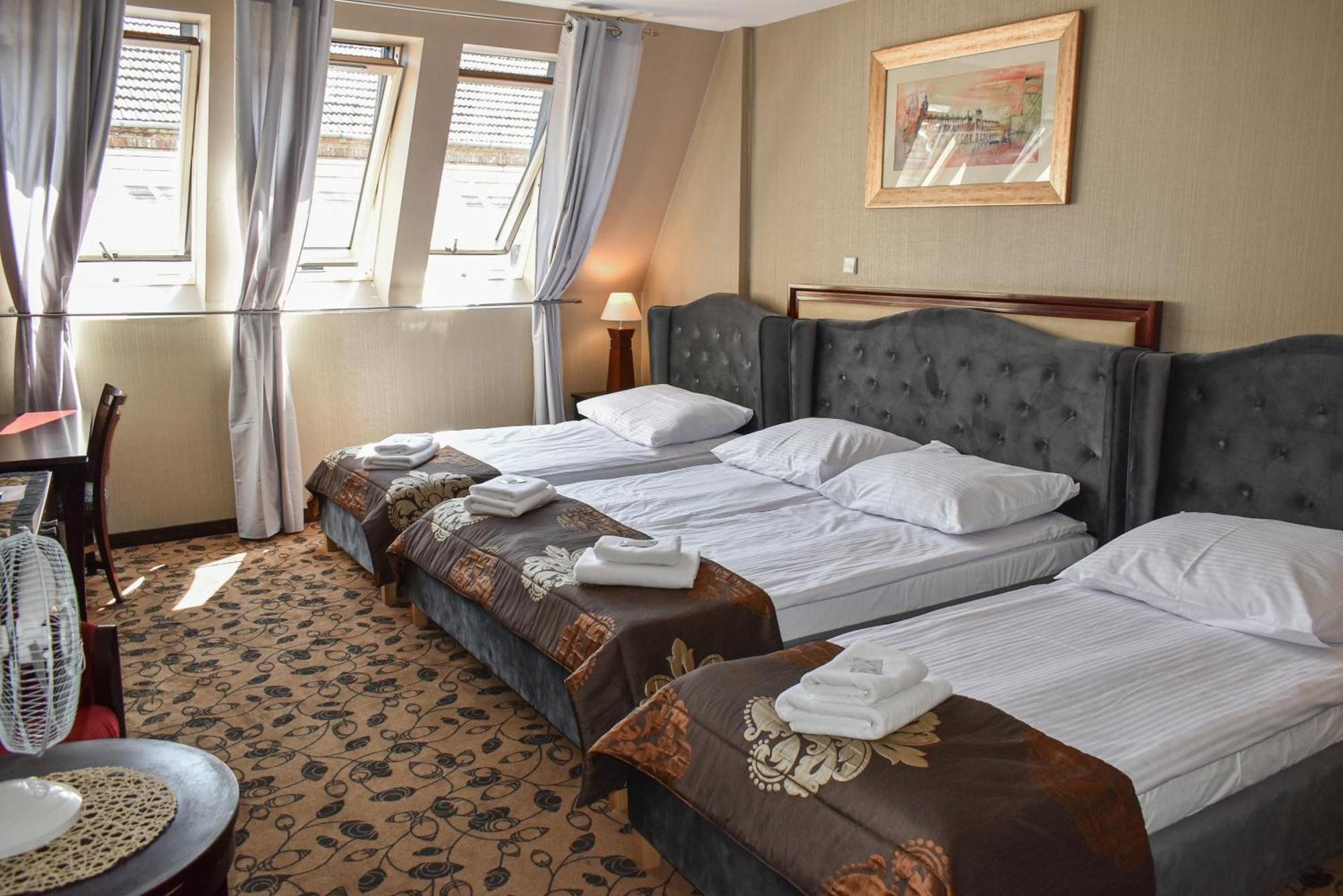 Great Polonia Krakow Kazimierz Aparthotel Стая снимка